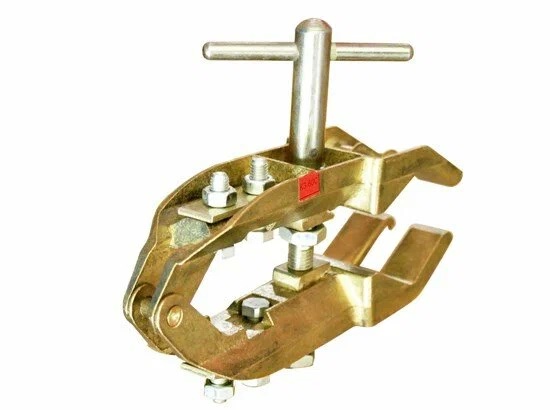 Струбцина-клемма КОРД КЗ-50С, 500А Струбцина-клемма КОРД КЗ-50С, 500А